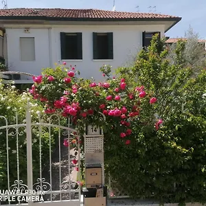  Holiday home Casa Bianca
